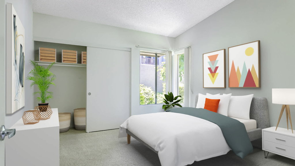 Bixby Knolls apartment with a large bedroom