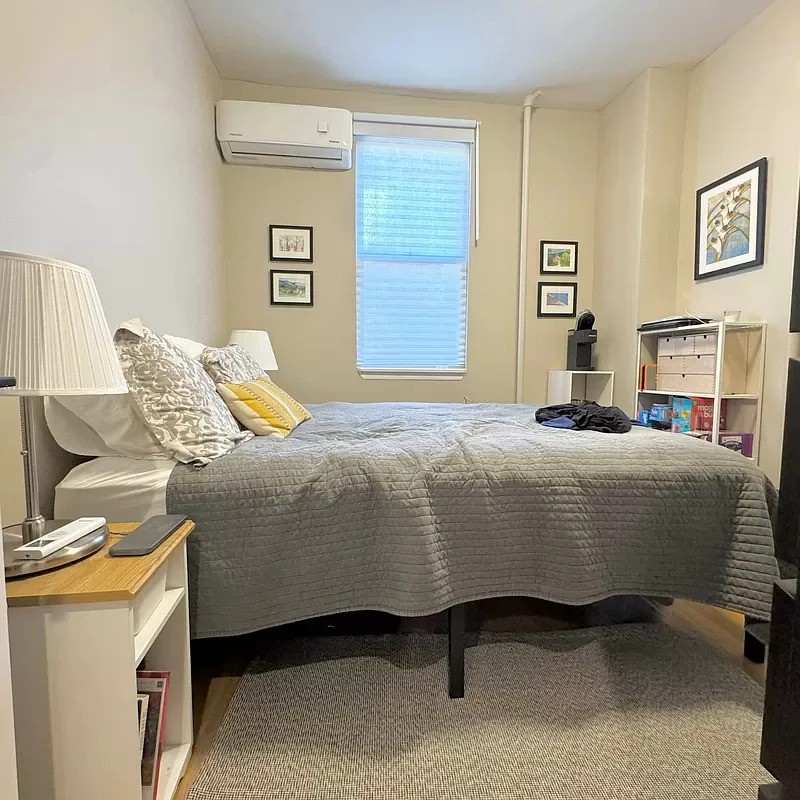 Brooklyn bedroom with a window