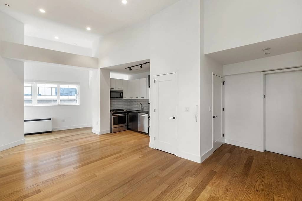 Financial District apartment with kitchen and living room space