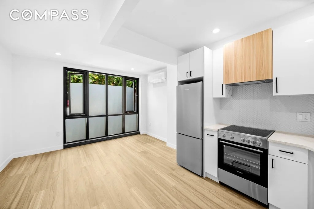 Modern Brooklyn apartment with stainless steel appliances