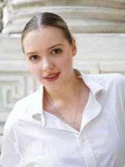 Mariia Rudenko - Agent Photo